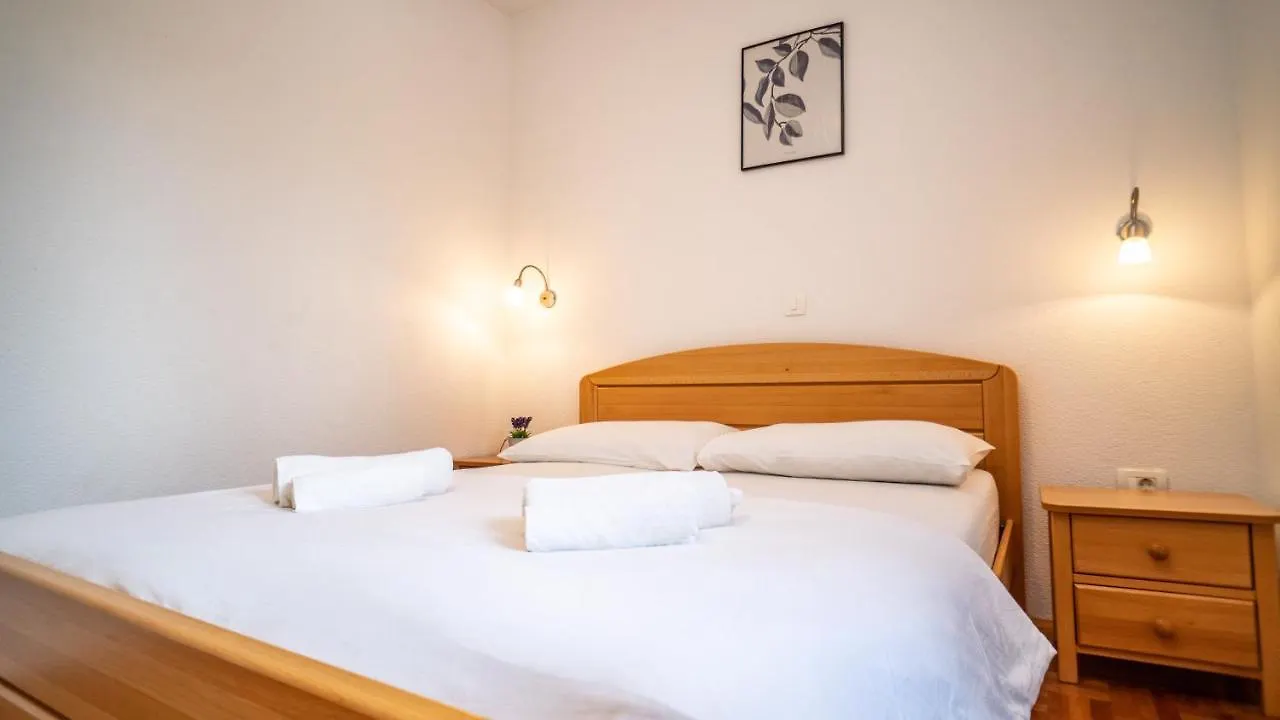 Calma Apartments