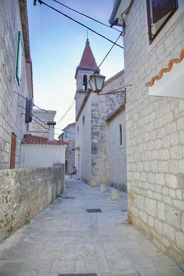 Calma Apartments Trogir Croatia